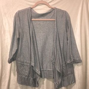 Gray and white stripe 3/4 sleeve cardigan
